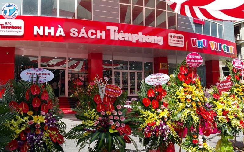Nhà sách Tiền Phong